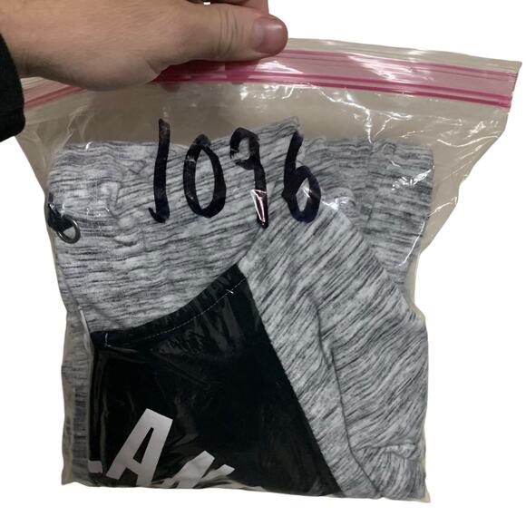 New Era Portland Trail Blazers Full Zip Hoodie Womens Size M - Picture 8 of 8